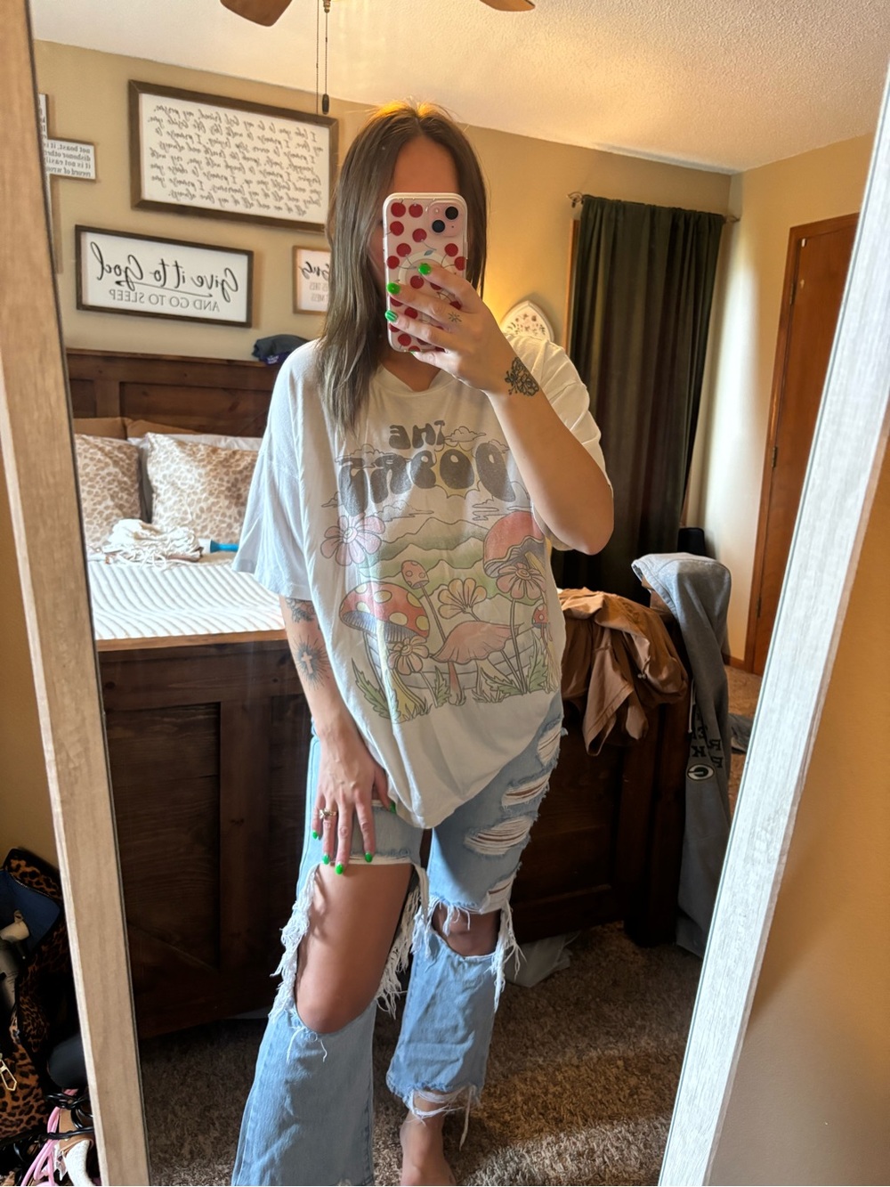 American eagle medium band tee